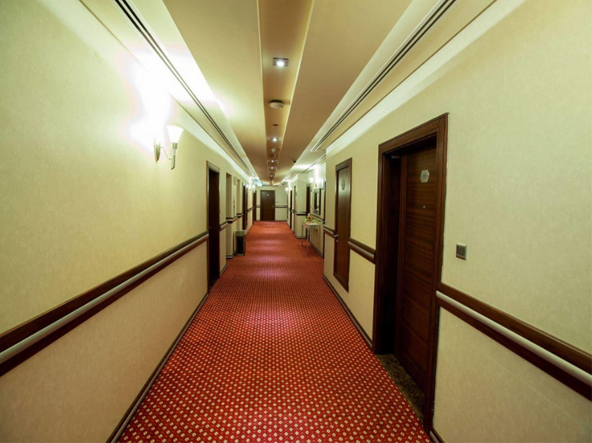 โรงแรมเอ็กซ์คลูซีฟเมเปิลอพาร์ตเมนท์ ดูไบ ภายใน รูปภาพ